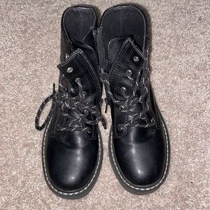 Zara Little Girl Boots